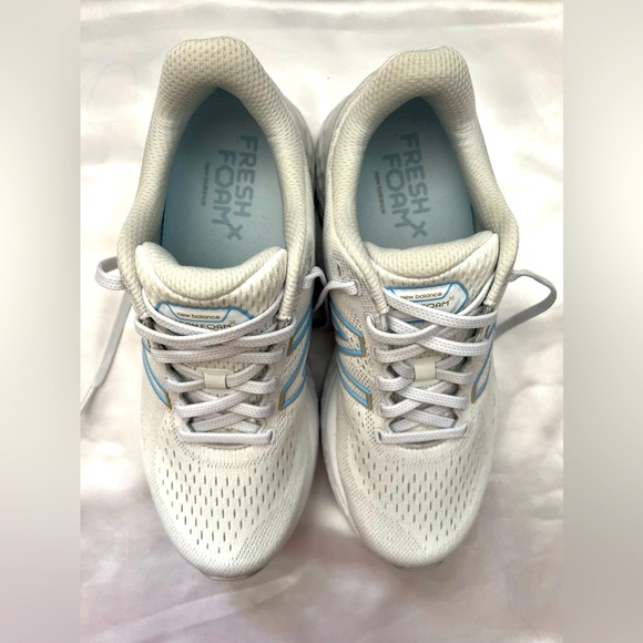 New Balance Sneakers - Picture 3 of 7